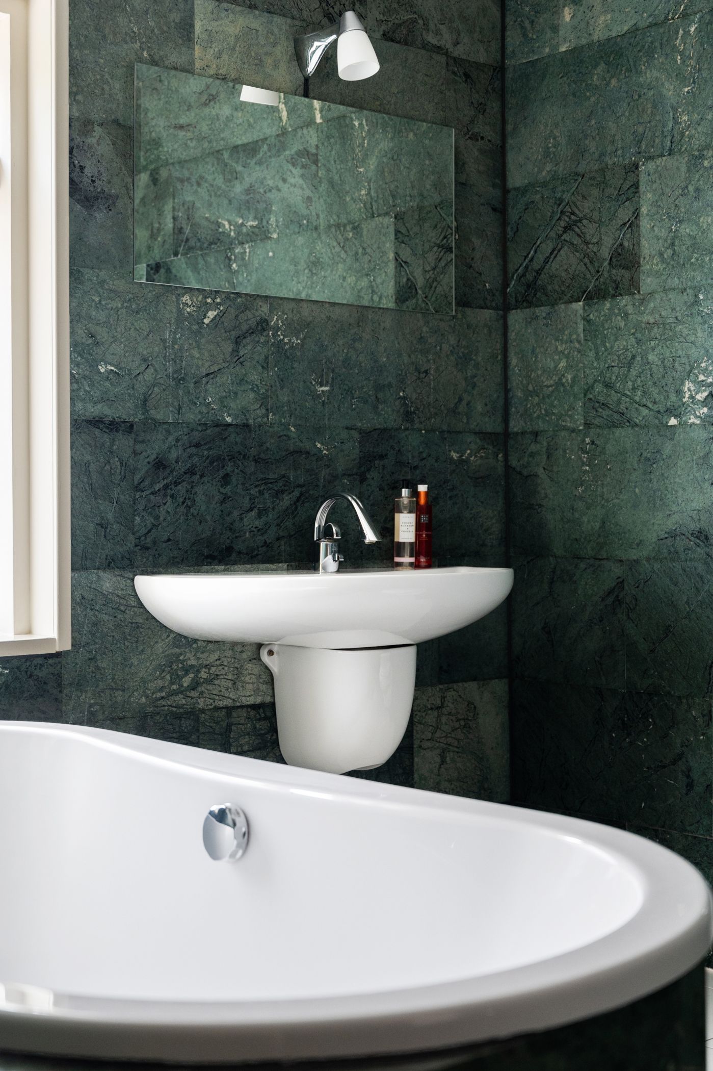 Foto 33 van Overschiese Kleiweg 490