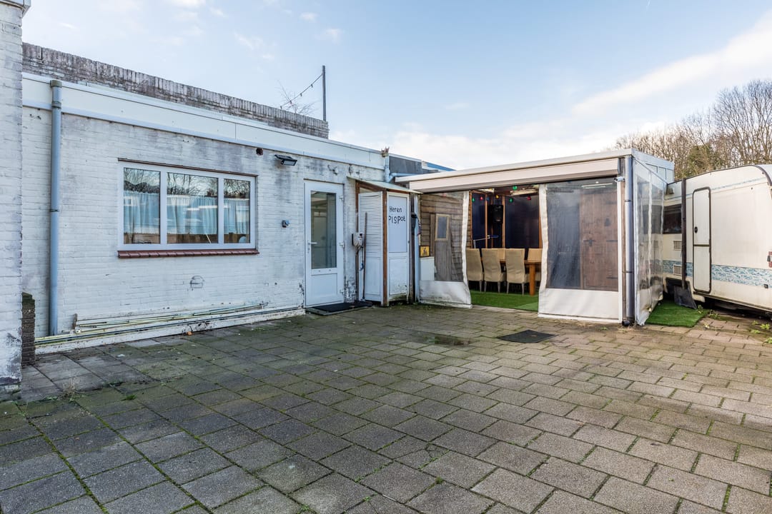 Photo 32 of Veestraat 37