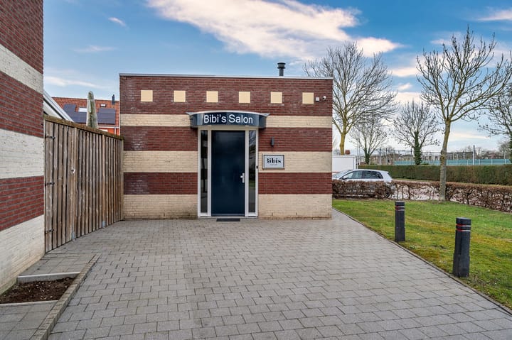 Foto 52 van Smaragd 47