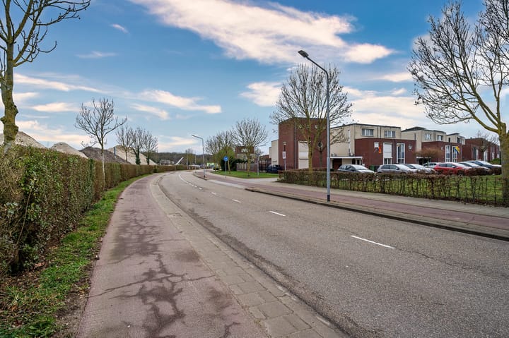 Foto 56 van Smaragd 47