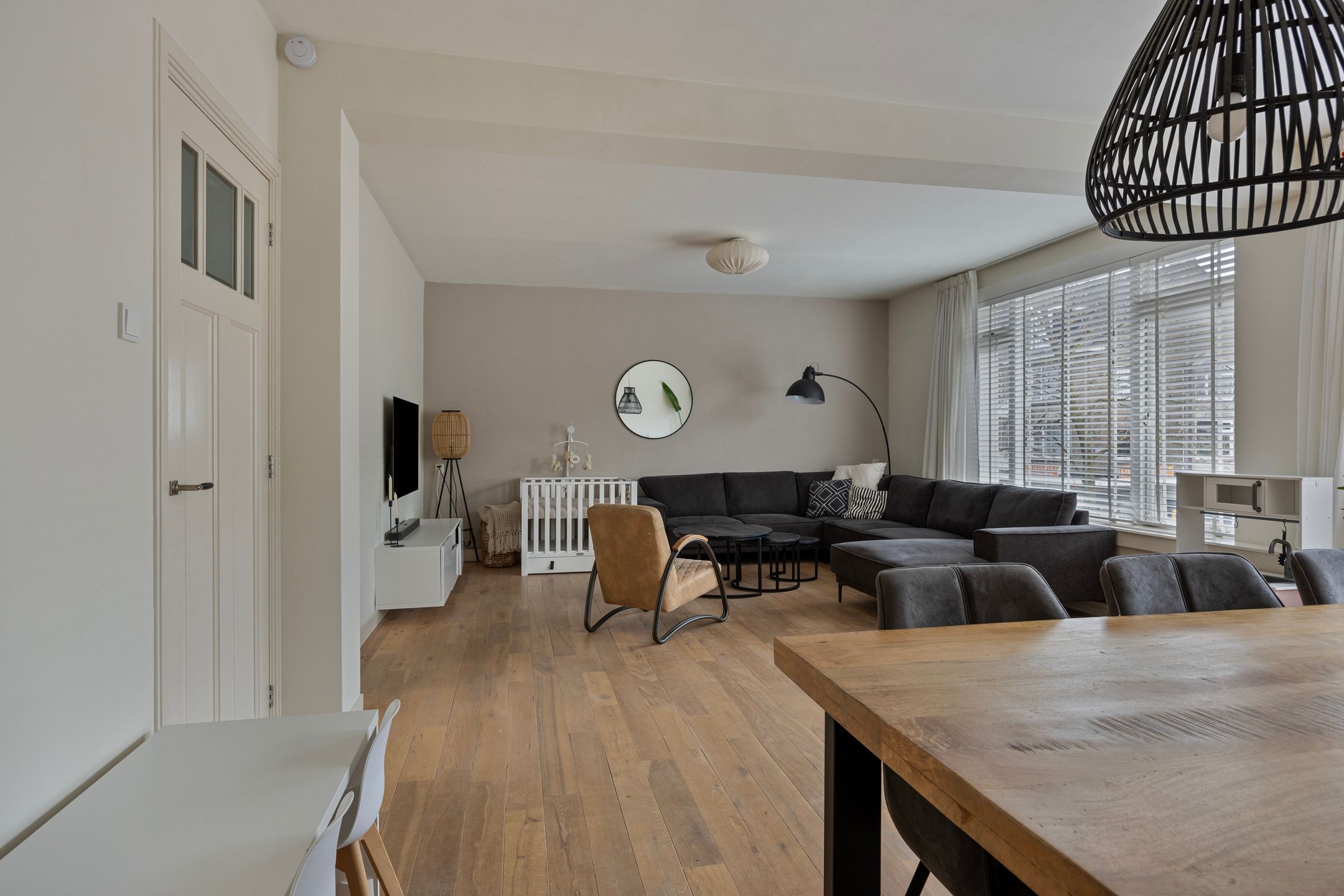 Foto 12 van Theresiastraat 126