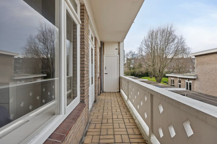 Foto 20 van Theresiastraat 126