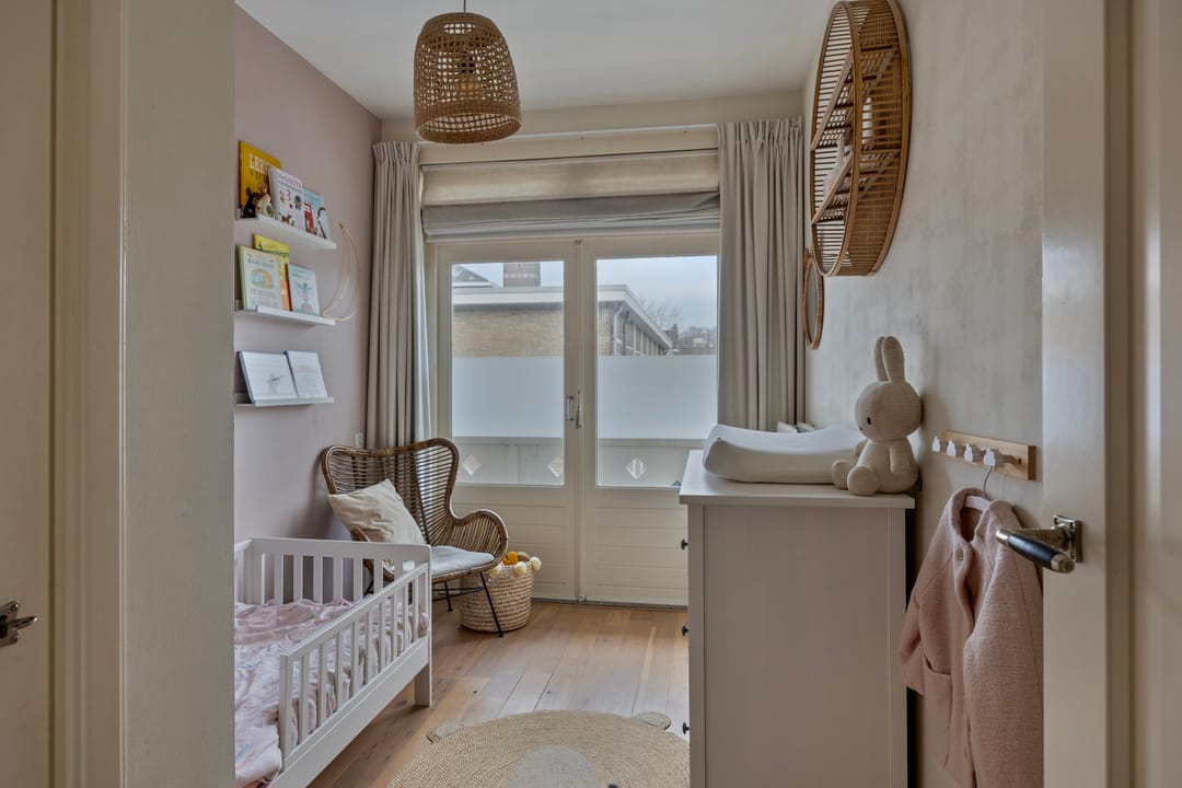 Foto 22 van Theresiastraat 126