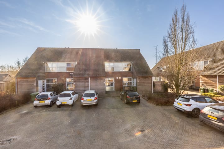 Foto 5 van Kaarsenmaker 8-B