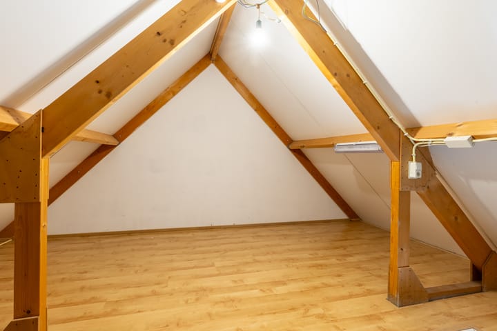 Foto 24 van Kaarsenmaker 8-B