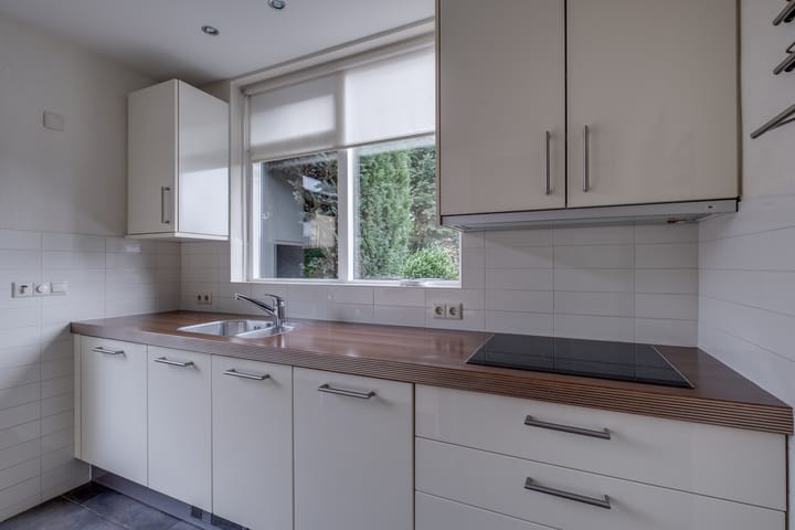 Foto 10 van Zeemanlaan 2