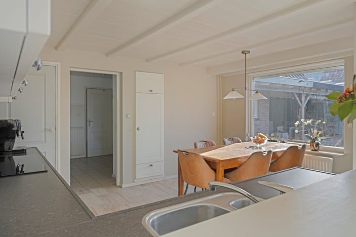 Foto 11 van Lampeland 1