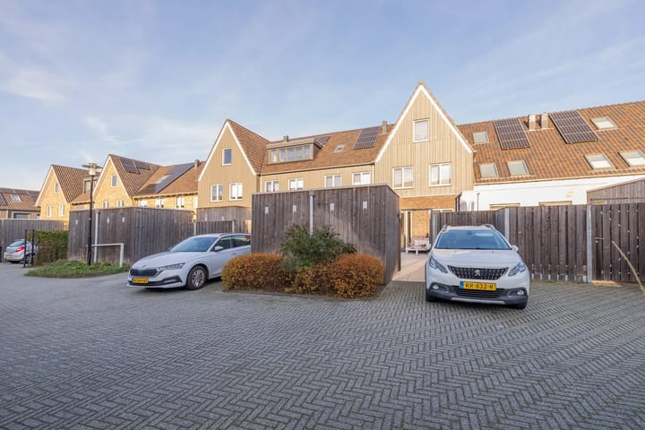 Foto 21 van IJsselsteenhof 9