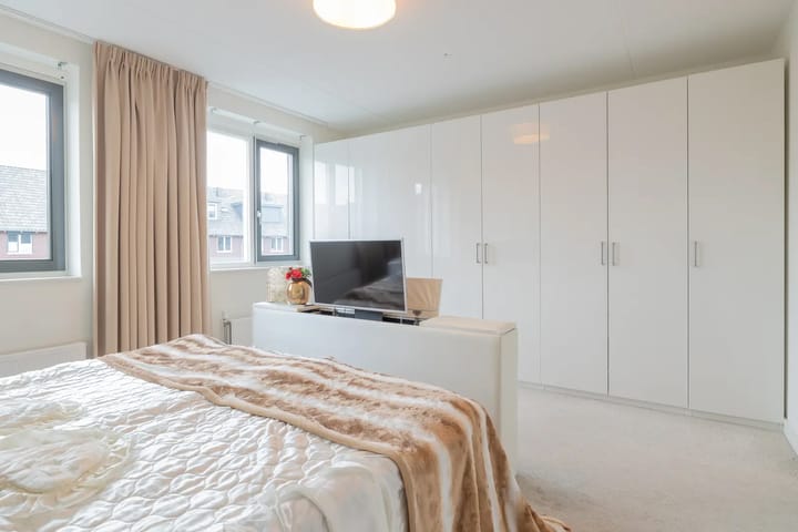 Foto 26 van IJsselsteenhof 9