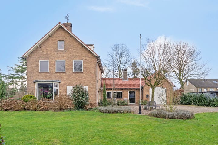 Photo 6 of Lievelderweg 27