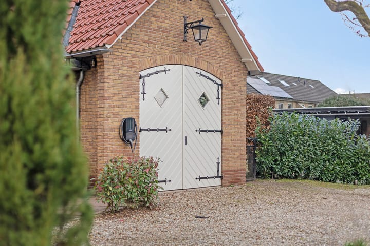 Photo 8 of Lievelderweg 27