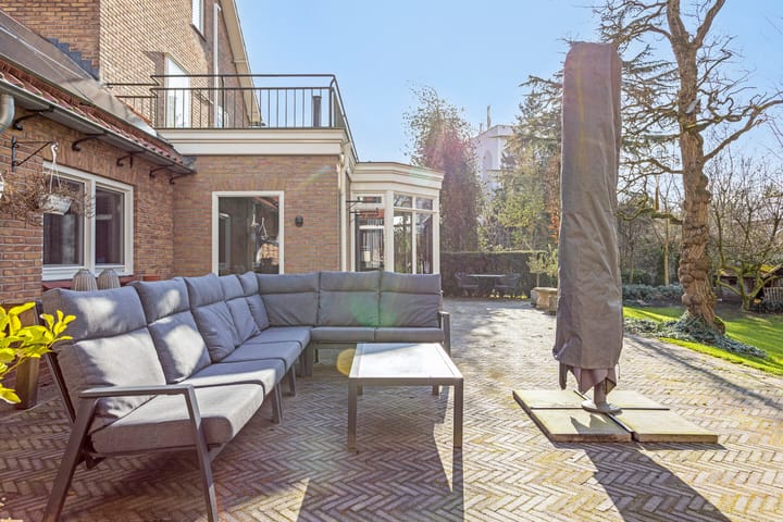 Photo 60 of Lievelderweg 27