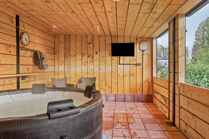 Photo 64 of Lievelderweg 27