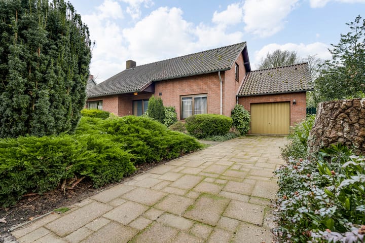 Foto 38 van Maasstraat 3