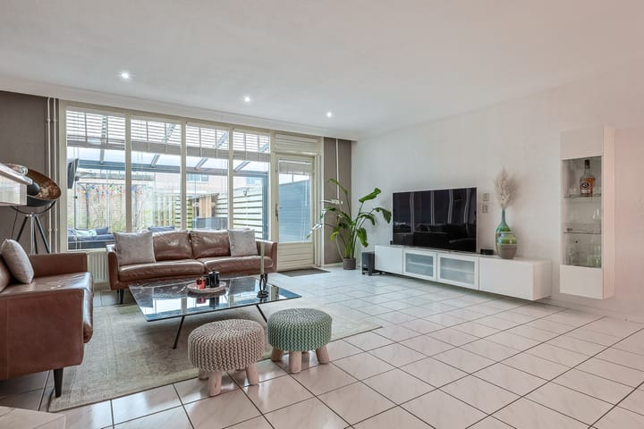 Foto 11 van Anna de Waalstraat 26