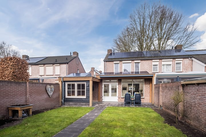 Photo 32 of Nieuwstraat 45