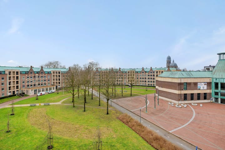 Foto 32 van Frans Joseph van Thielpark 142