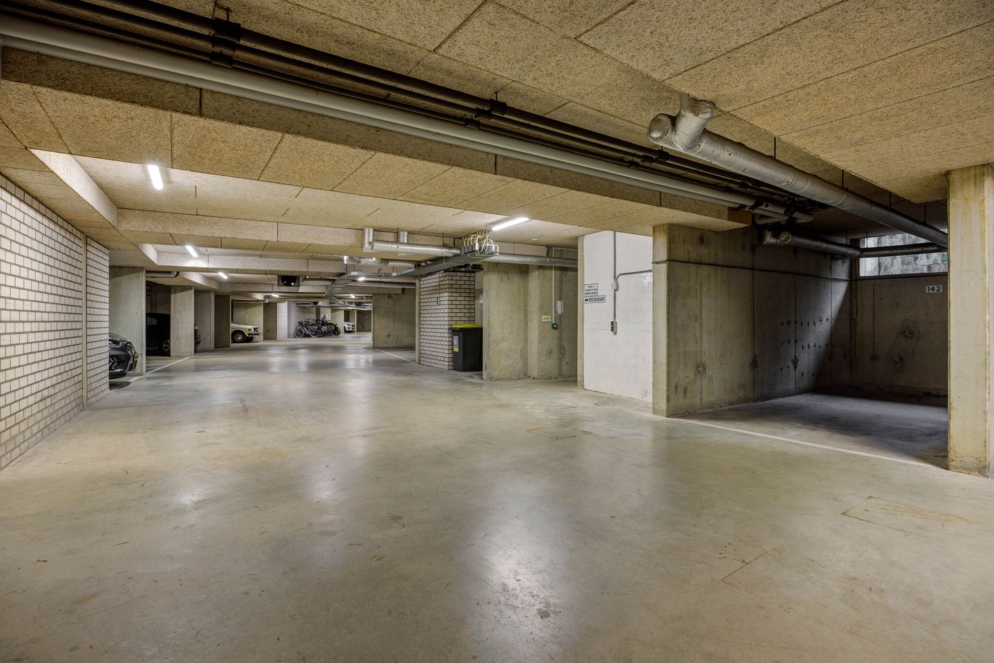 Foto 35 van Frans Joseph van Thielpark 142