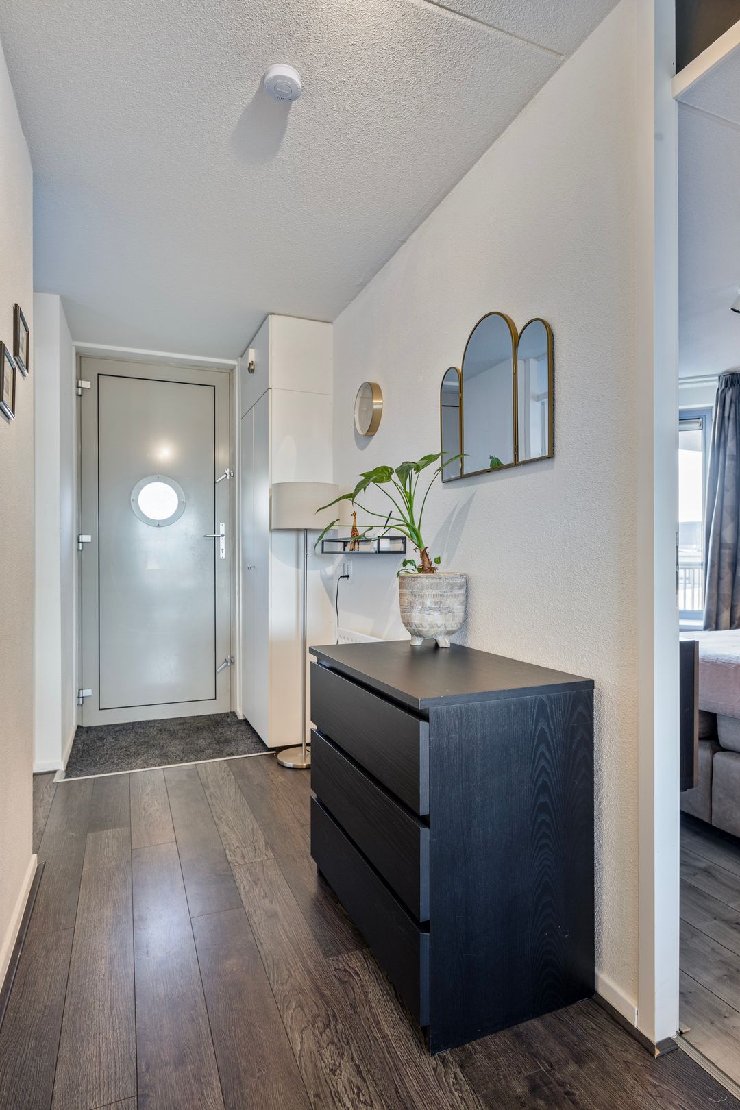 Foto 8 van Molenhoekplein 15