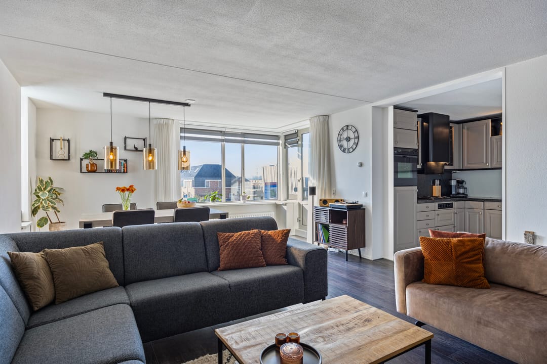 Foto 11 van Molenhoekplein 15