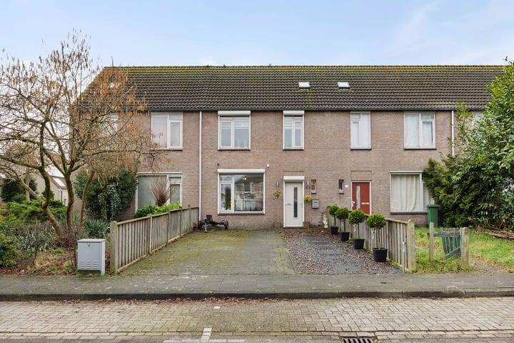 Bekijk foto van Rijnlaan 82