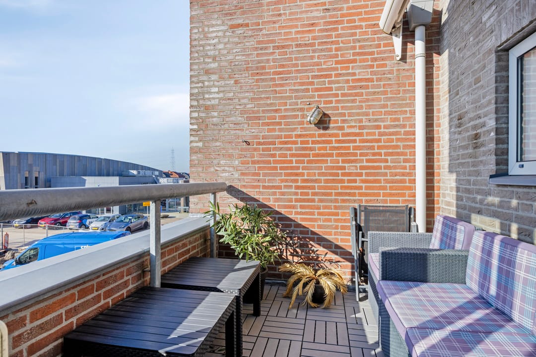 Foto 28 van Molenhoekplein 15