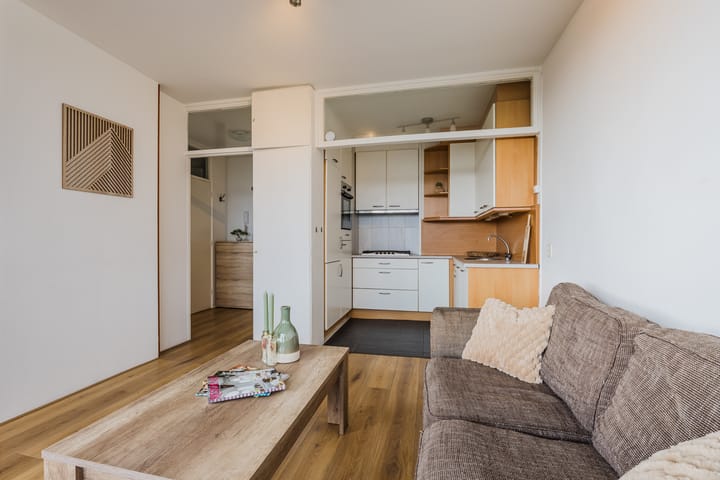 Foto 15 van Bachstraat 198