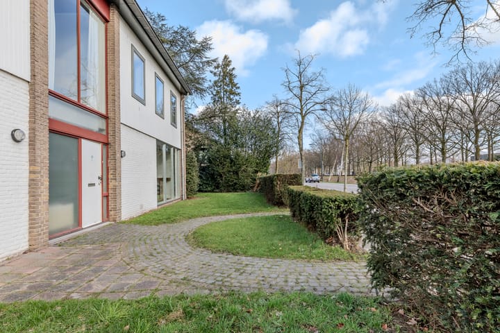 Photo 46 of Ambrosiusweg 27