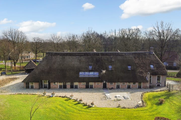 Photo 38 of Brugstraat 4