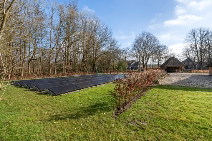 Photo 40 of Brugstraat 4