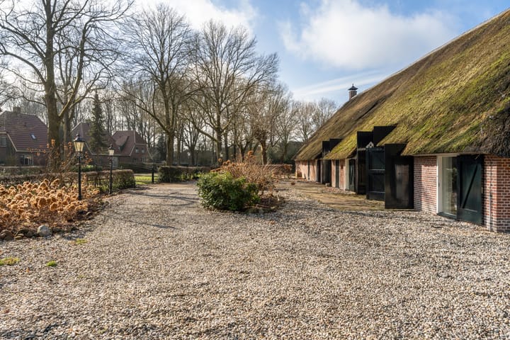 Photo 49 of Brugstraat 4