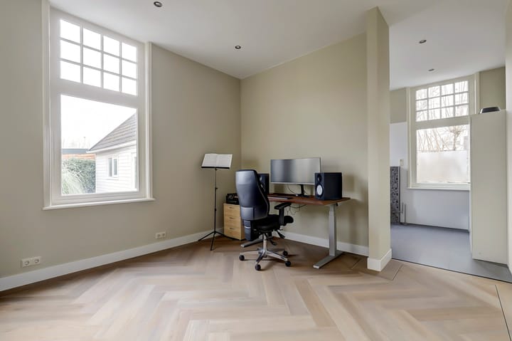 Foto 17 van Graaf Florisweg 54