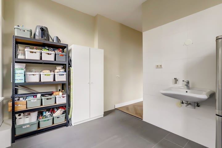 Foto 19 van Graaf Florisweg 54