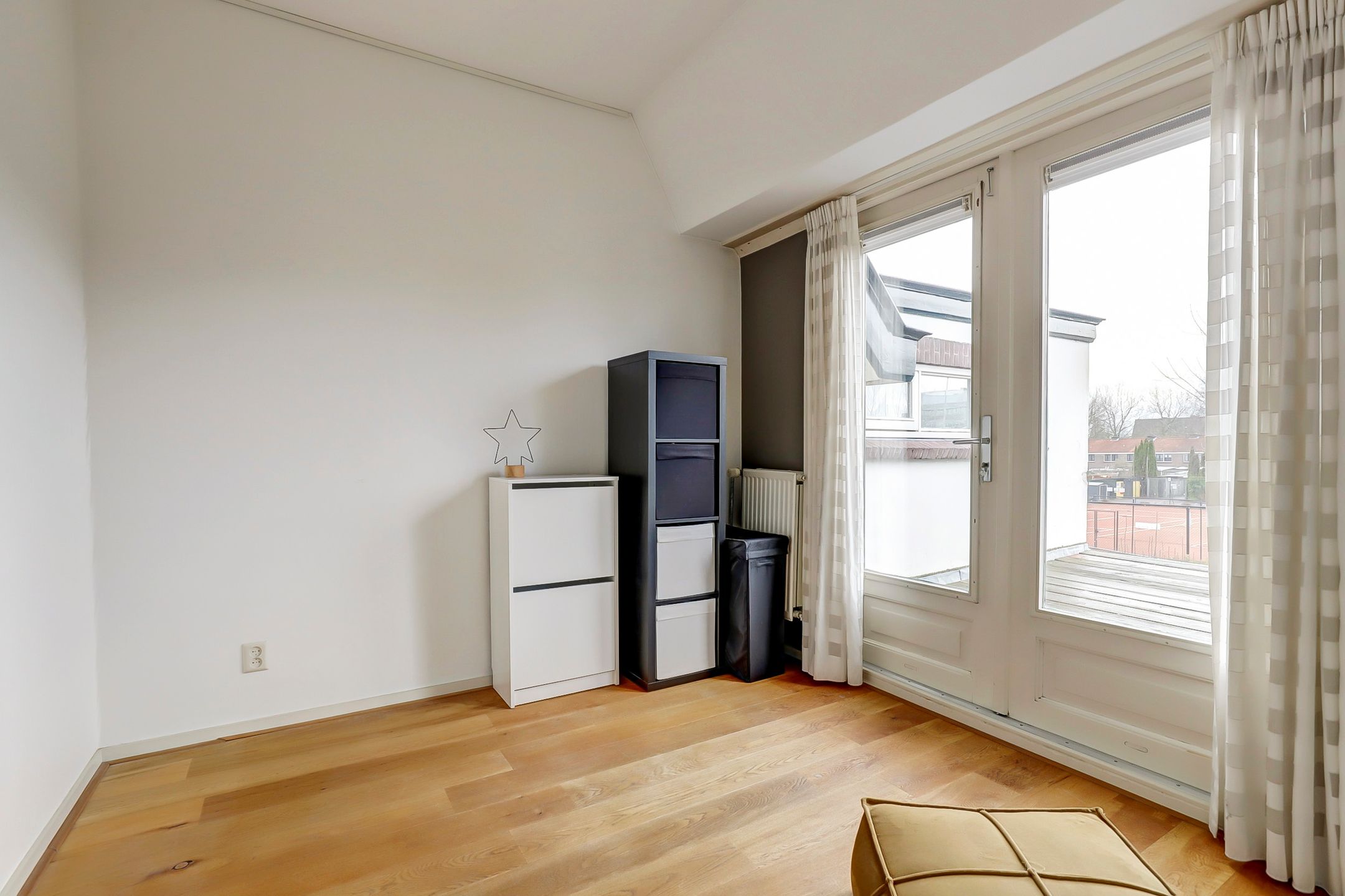 Foto 21 van Graaf Florisweg 54