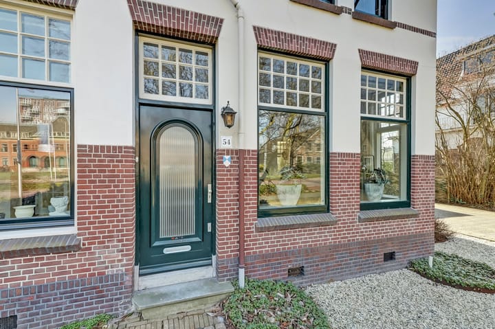 Foto 40 van Graaf Florisweg 54