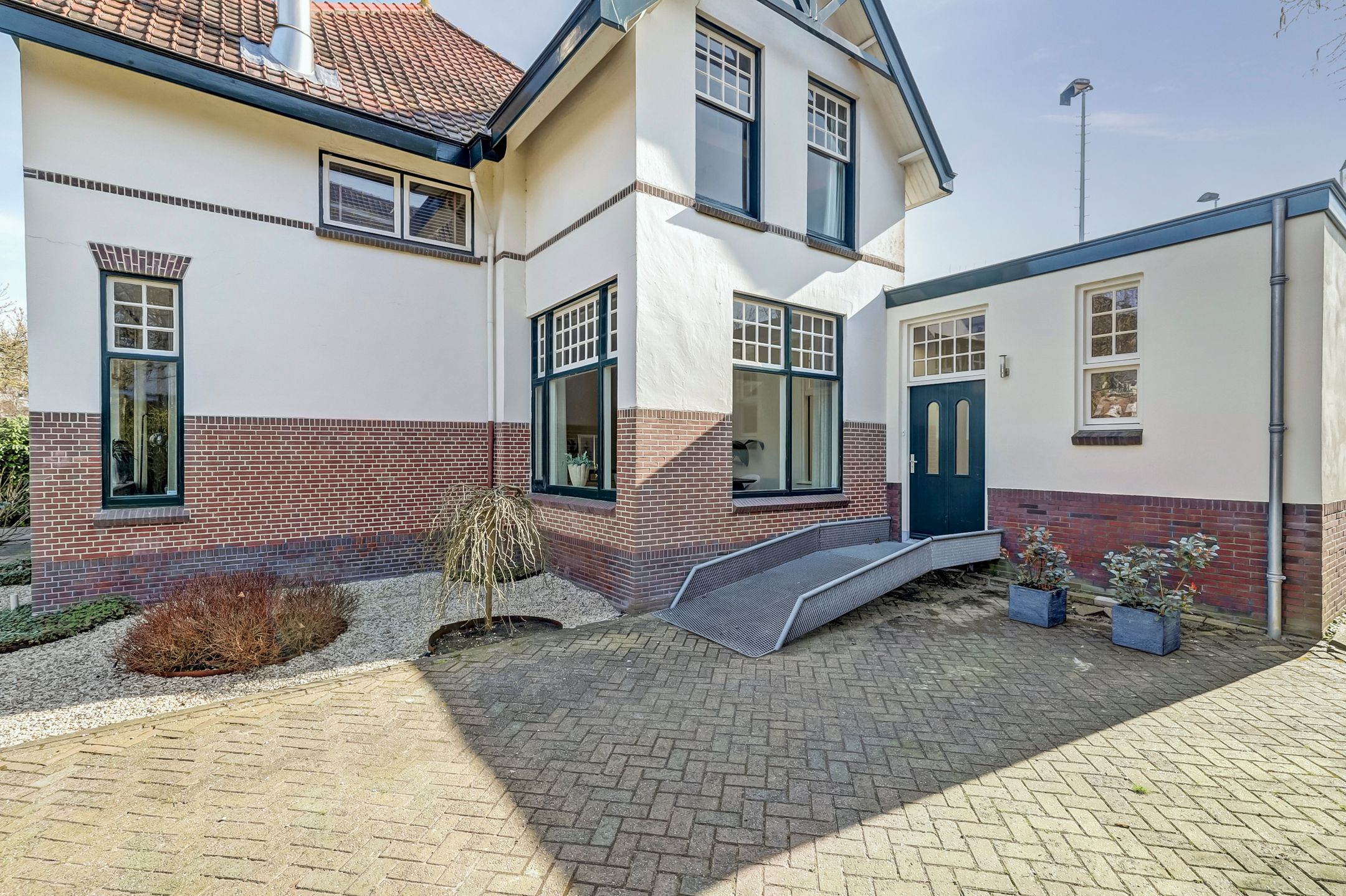 Foto 42 van Graaf Florisweg 54