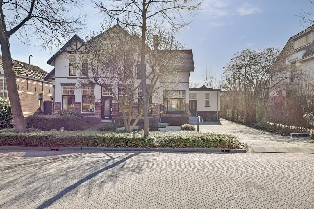 Foto 43 van Graaf Florisweg 54