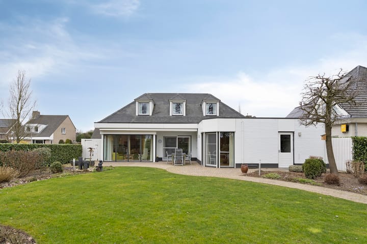 Foto 28 van von Hasseltstraat 3