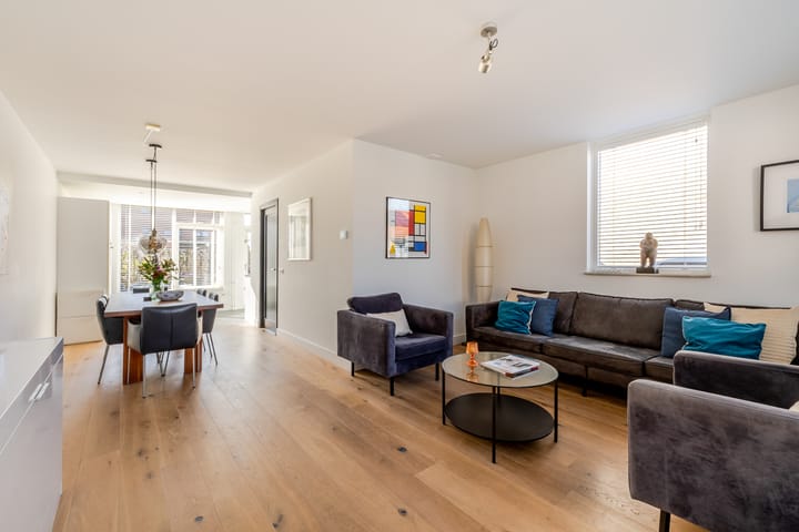 Foto 17 van Wilgerooslaan 26