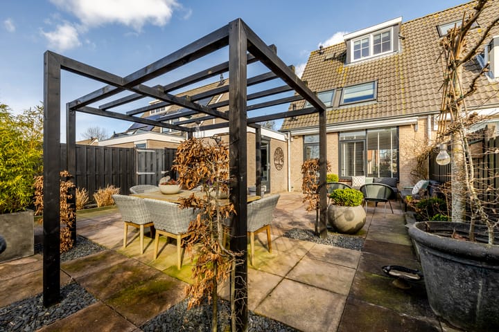 Foto 49 van Wilgerooslaan 26