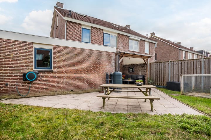 Foto 36 van Matthijs Vermeulenstraat 15