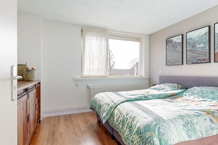 Foto 12 van Meidoornstraat 6