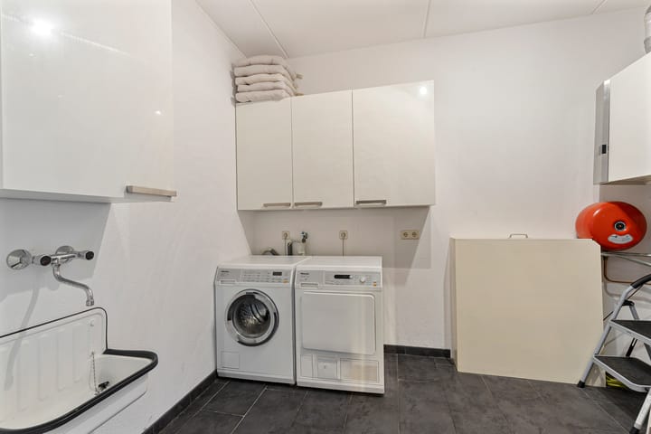 Photo 33 of De Kolk 10