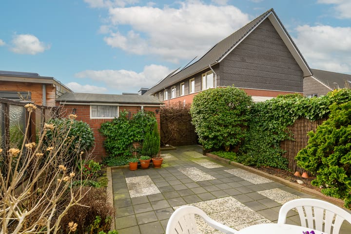 Foto 13 van Lage Woerd 7