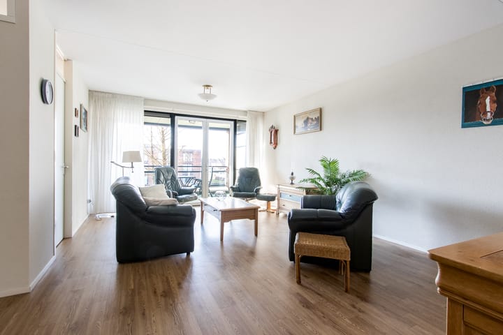 Photo 3 of Raadhuislaan 2-105