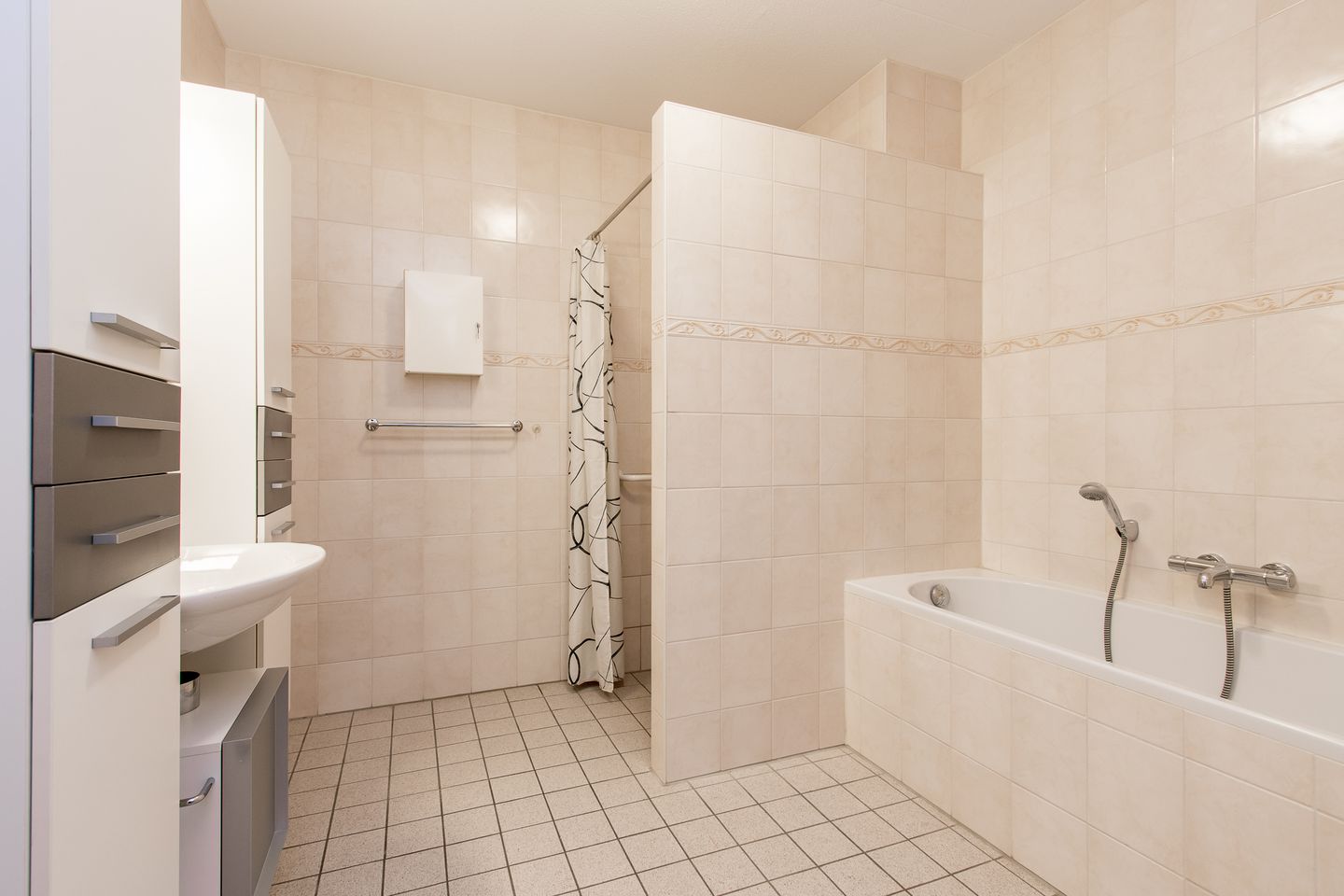 Photo 4 of Raadhuislaan 2-105