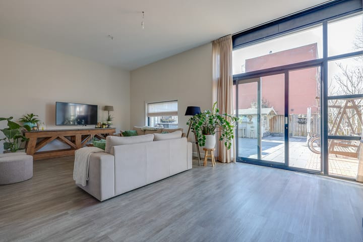 Foto 6 van Cranberrylaan 7