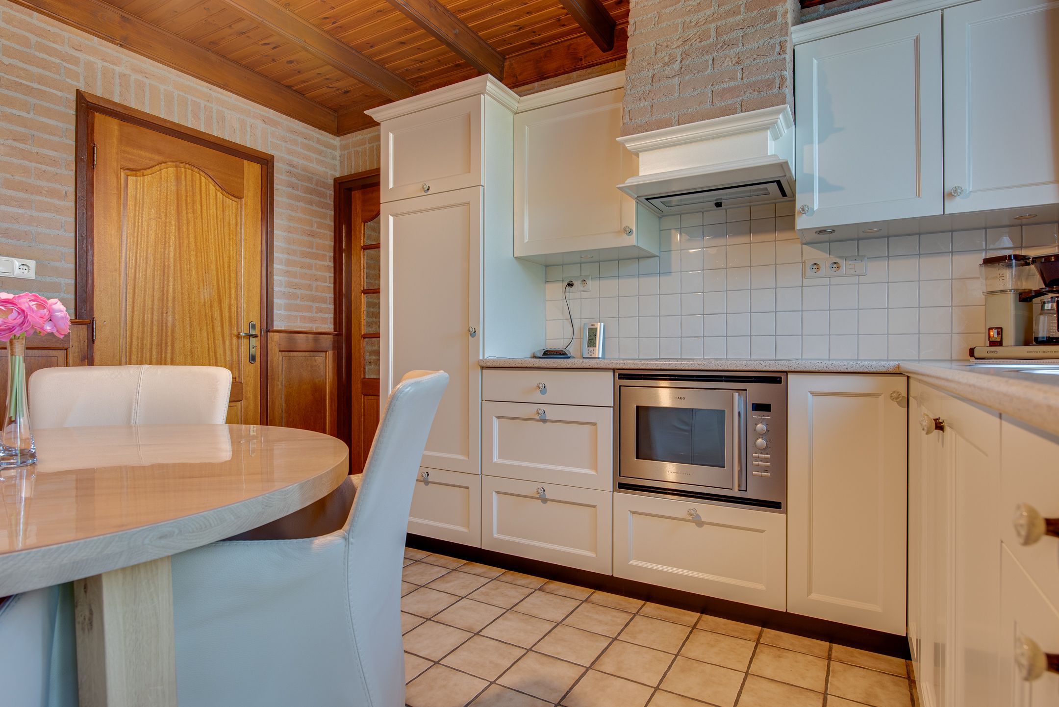 Foto 9 van Neptunusstraat 30