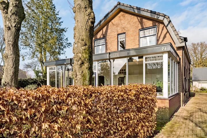 Foto 1 van Stationsstraat 24