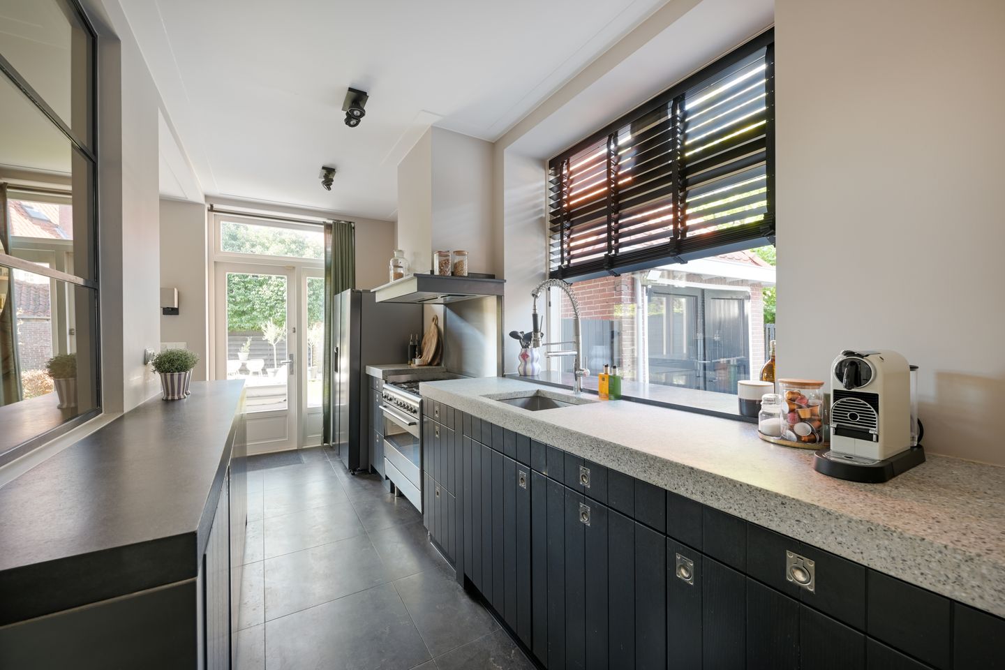 Foto 10 van Madelievenlaan 4